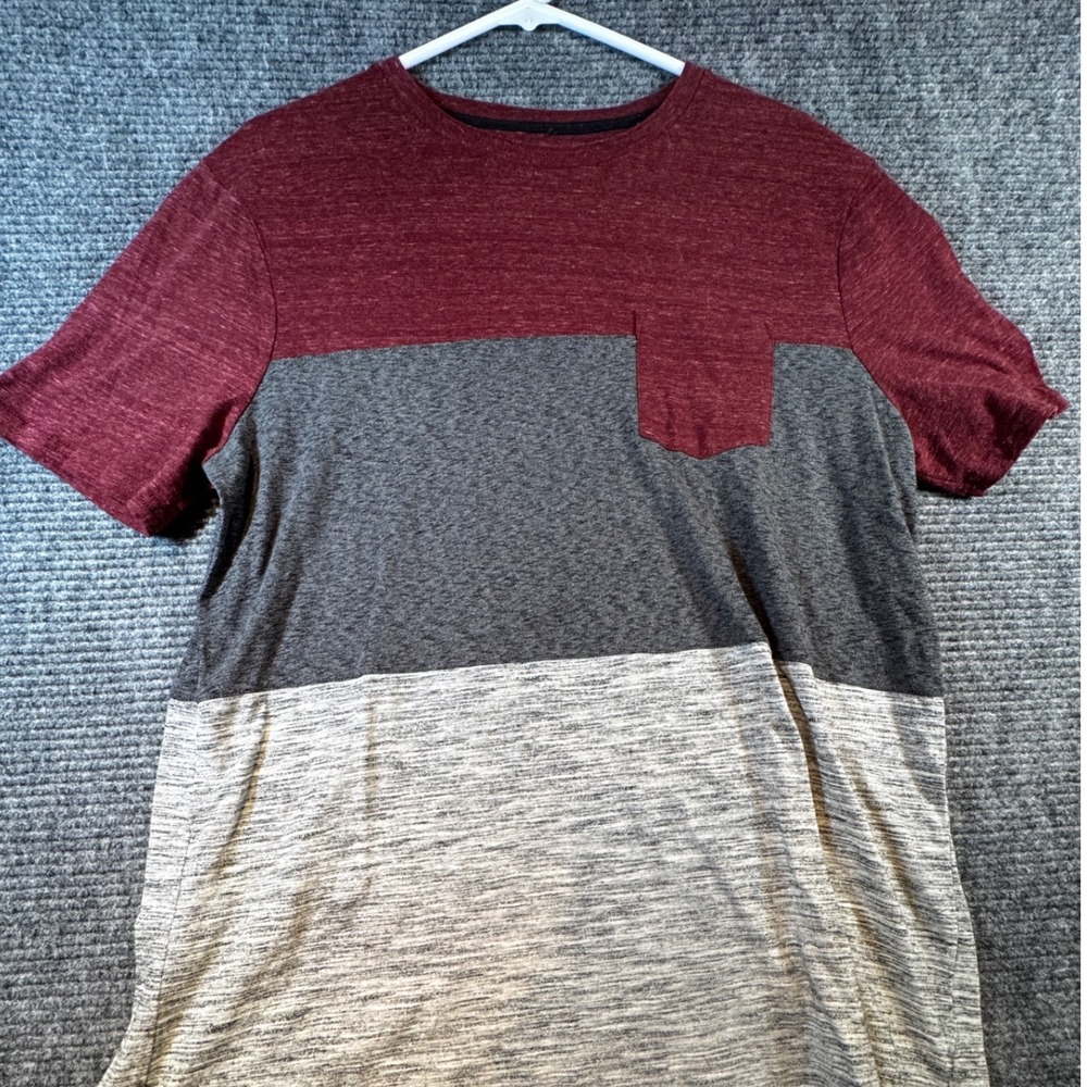 Urban Pipeline Men's T Shirt Sz Large Color Block Gray, Burgundy Skate Y2K